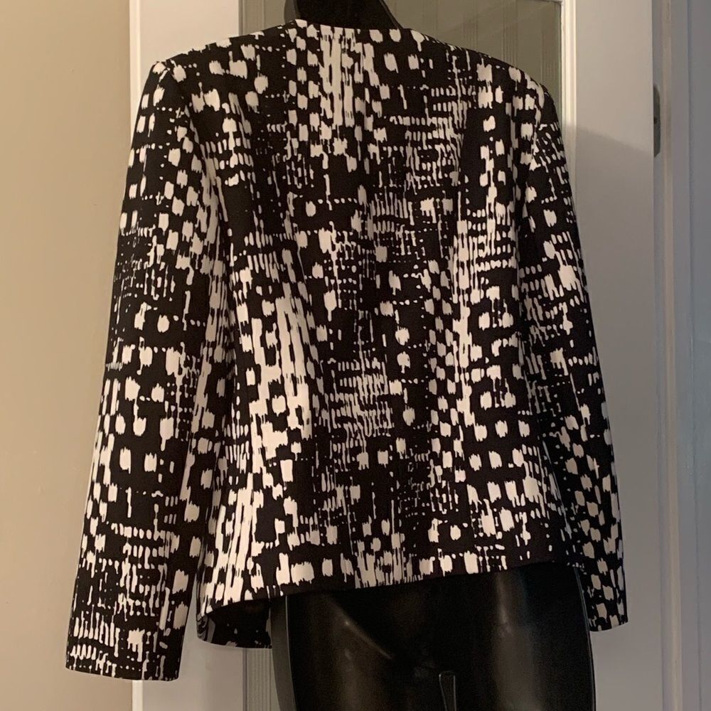 Ellen Tracy Jacket - Picture 5 of 7